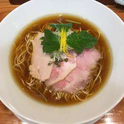 鶏そば　醤油(900円)