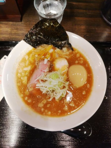 「濃厚鶏そば中華+味玉  ﾒﾝﾏ抜き」@らーめん壱輝 煌の写真