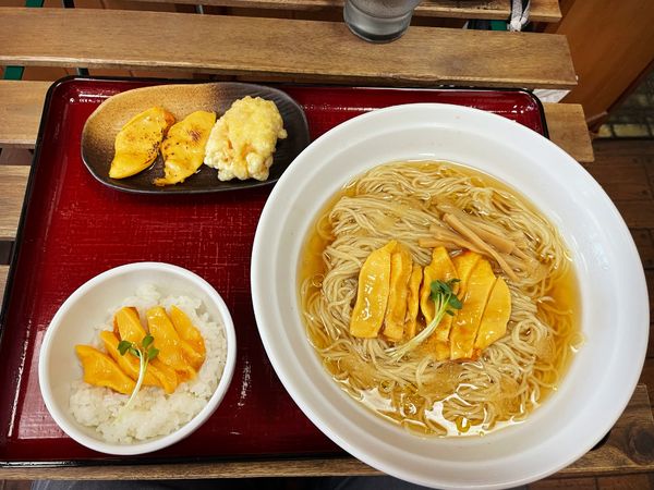 「ホヤ三昧」@天然だしラーメン 潮の音の写真
