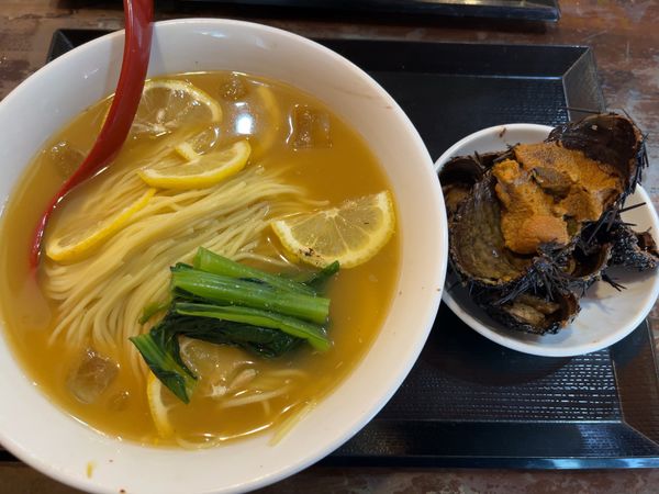 「冷やし生雲丹もろこし2000円+ウニMAX1000円」@ラーメン愉悦処 似星の写真