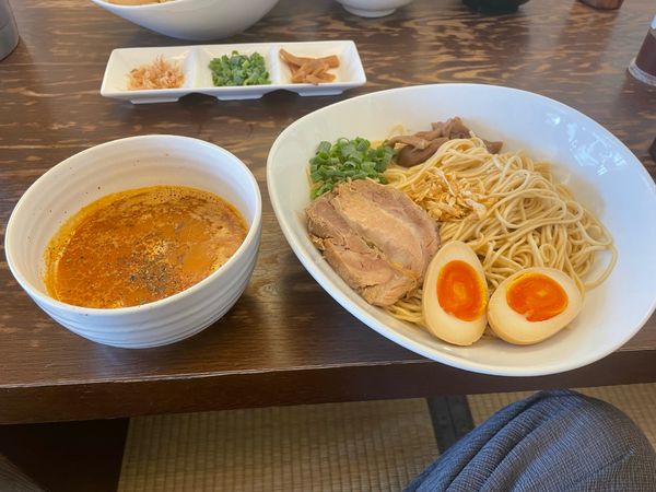 「冷やし稲庭エビつけ麺」@鶏そばや 竜神洞の写真