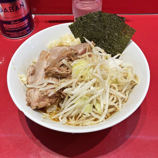 「汁なし（麺半分）」@ラーメン二郎 西台駅前店の写真