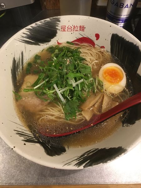 「牛骨塩拉麺(780円)」@屋台拉麺 一’s 船橋店の写真