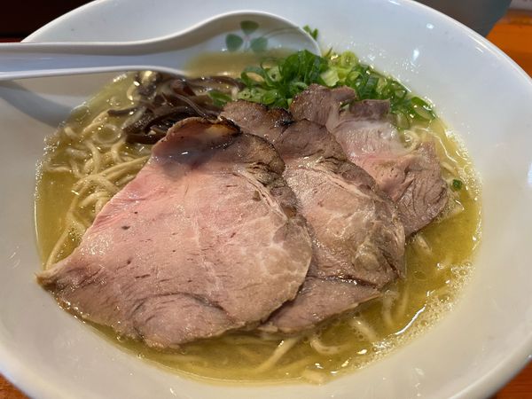 「鶏白湯塩」@らーめん幸の鳥の写真