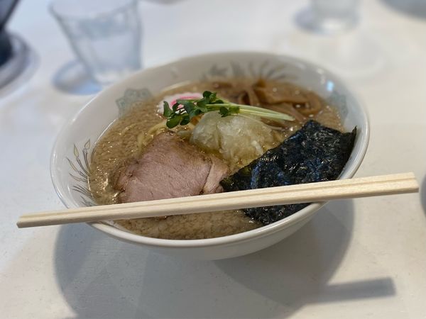 「背脂中華そば」@Miya De La Soulの写真