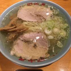 中華そば(780円)鶏油