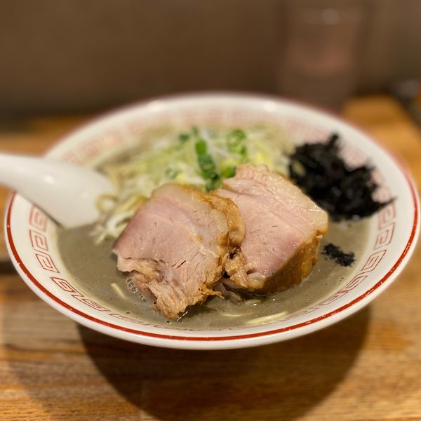 「極濃厚煮干しそば」@煮干中華そば専門 煮干丸の写真