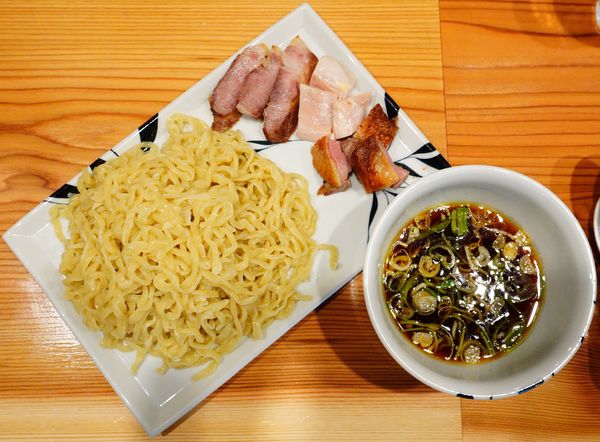 「つけめん＋麺大盛り＋得肉三昧」@らーめん かねかつの写真