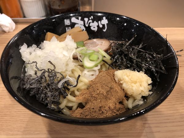 「油そばにんにく　中ライス」@麺屋 あびすけ 武蔵新城店の写真