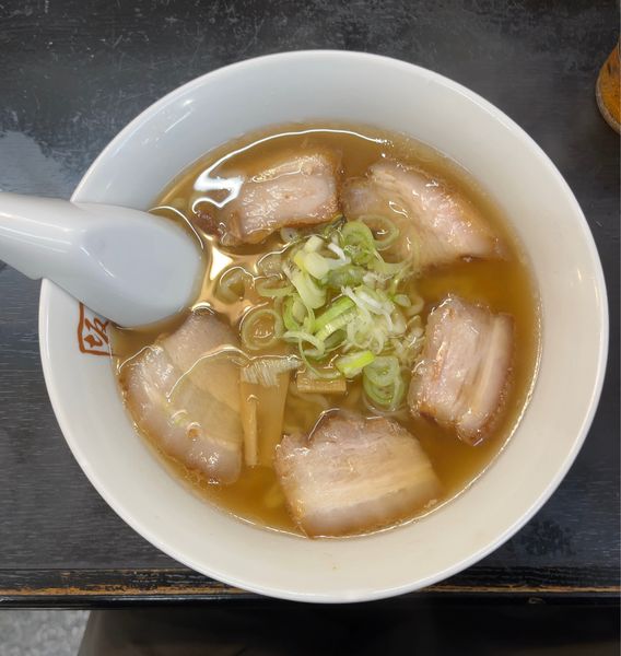 「喜多方ラーメン」@喜多方ラーメン 坂内 浜松町ハマサイト店の写真