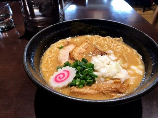 「濃厚中華そば」@中華そば 輝羅の写真