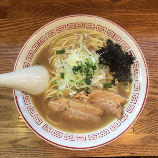 「煮干らーめん」@煮干中華そば専門 煮干丸の写真