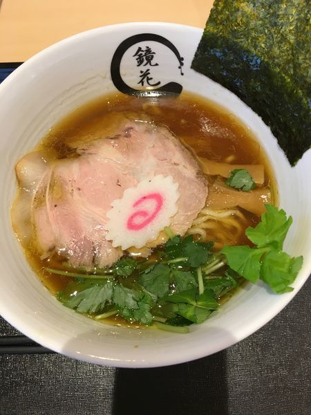 「醤油らーめん(972円)」@らーめん鏡花 ららぽーと立川立飛店の写真