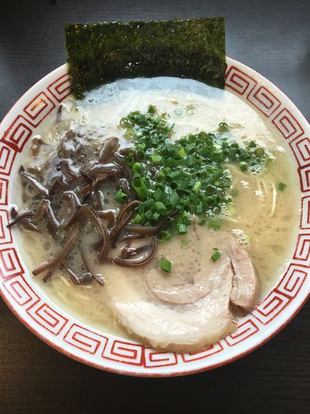 「らーめん(650円)」@博多長浜らーめん もりやの写真