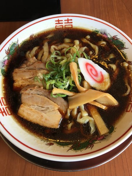 「手もみブラック中華そば(780円)」@手もみ中華そば 麦の花の写真