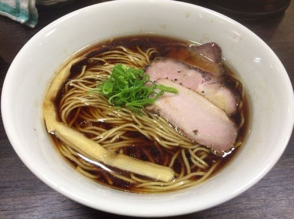 「醤油ラーメン」@かしわぎの写真