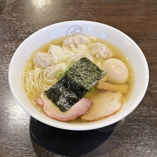 「肉ワンタン麺」@八雲の写真