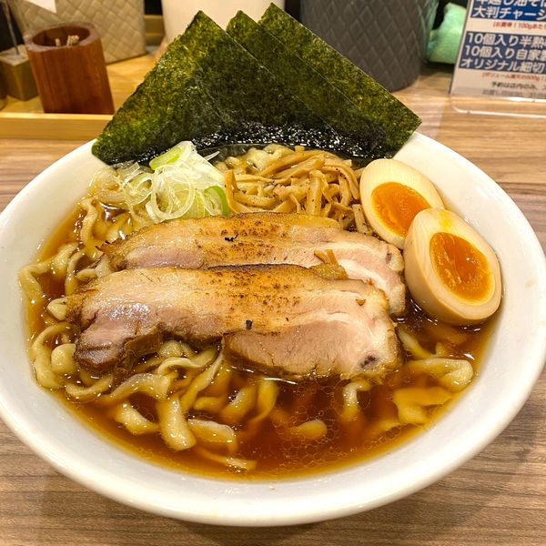 「特製醤油」@くじら食堂 nonowa東小金井店の写真