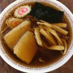 ラーメン(650円)