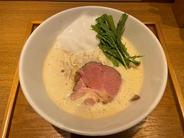 「ふく流らーめん」@ふく流らーめん 轍 東京高田馬場本店の写真