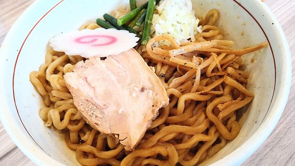 「油そば、大盛」@くじら食堂 nonowa東小金井店の写真