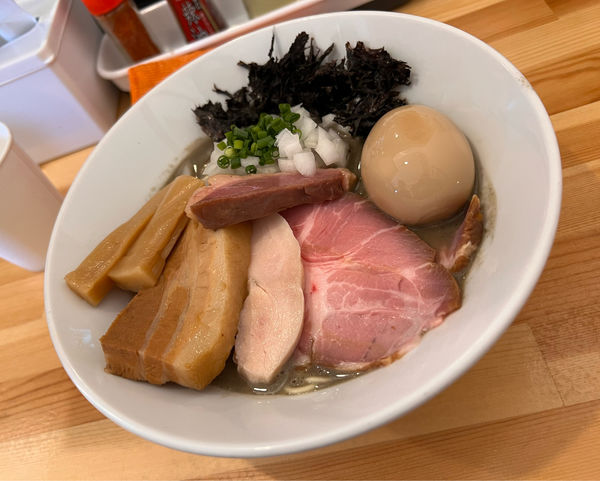 「濃厚煮干しらーめん」@煮干らーめん 川むらの写真