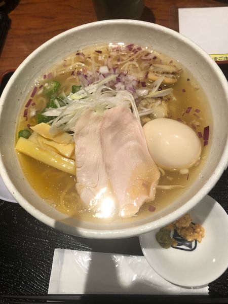 「塩ラーメン」@らぁ麺 貝屋の台所の写真