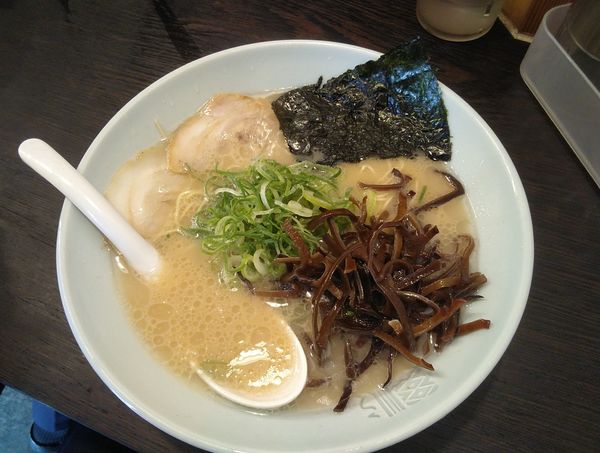 「ラーメン650円」@博多濃麻呂 二子玉川店の写真