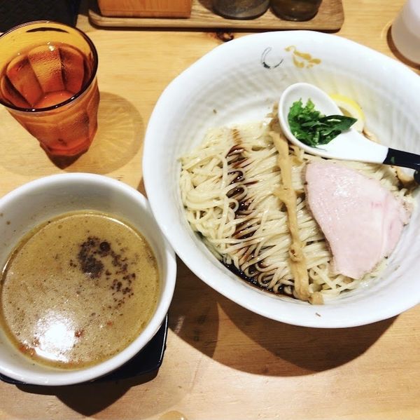 「つけ麺醤油」@SOBAHOUSE 金色不如帰 新宿御苑本店の写真