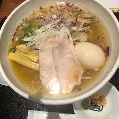 らぁ麺 貝屋の台所の画像