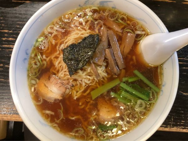 「支那そば・大盛」@支那そば びぜん亭の写真