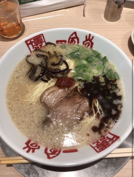 「赤丸新味890円」@博多一風堂 浅草橋本舗の写真