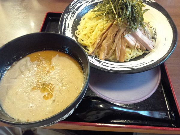 「ザルらーめん（ゴマだれ）　８００円」@麺家 光の写真