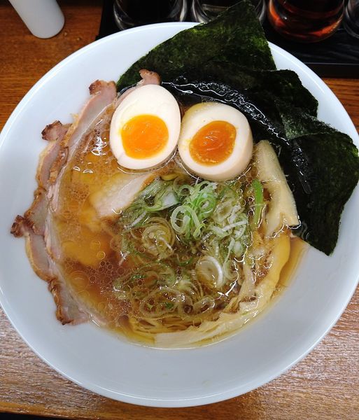 「特製醤油ラーメン」@麺屋 しげ而の写真