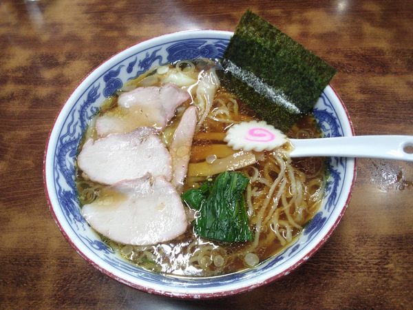 「ワンタンメン970円」@とら食堂の写真