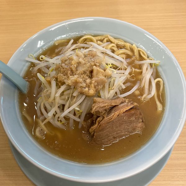 「ラーメン　麺200g」@麺屋 顎で喰らえの写真
