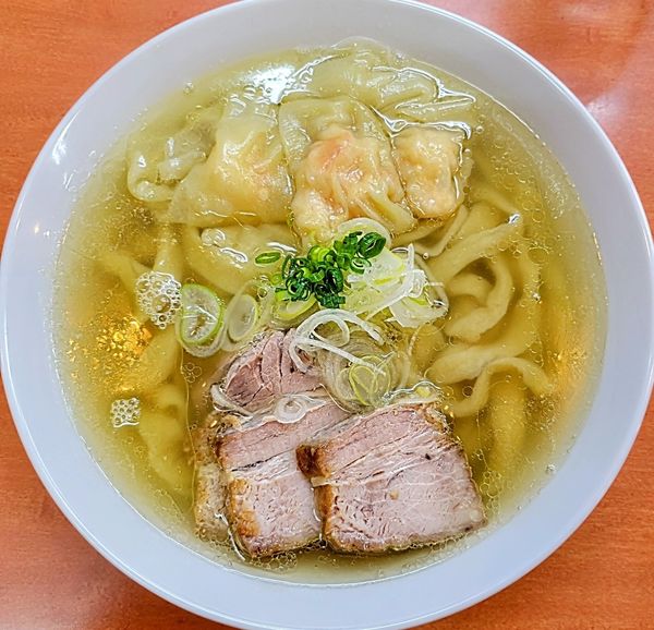「海老ワンタン麺　大盛」@日陰の写真