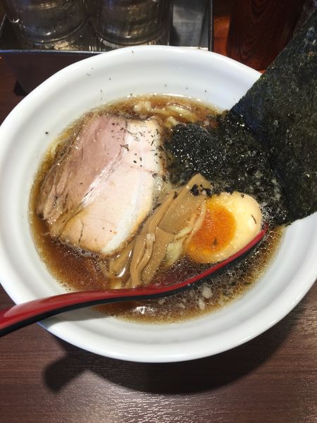 「醤油らーめん(700円)」@萬馬軒の写真