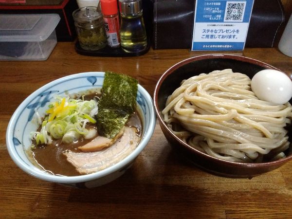 「つけ麺中盛1,030円＋味玉クーポン」@中華そば つけ麺 村岡屋の写真