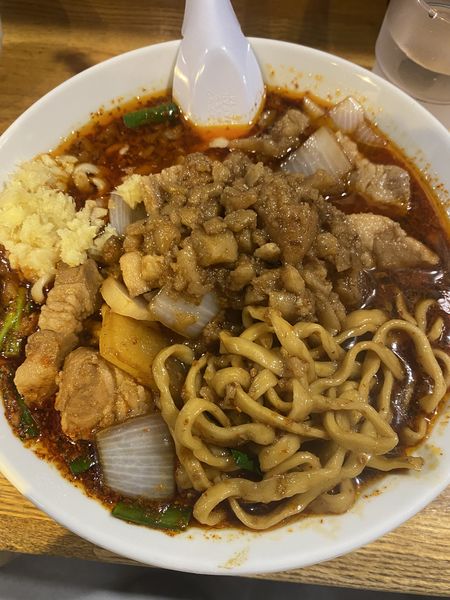 「辛いスタ満そば950」@元祖スタミナ満点らーめんすず鬼 赤坂店の写真