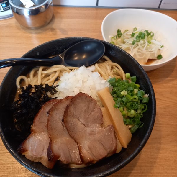 「魚介まぜそば￥800＋水餃子(クーポン)」@つけめん・まぜそば むじゃきの写真