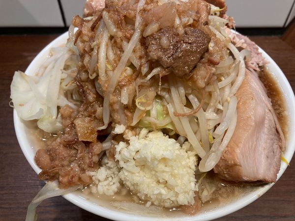 「RAMEN ギルティ 野菜 ニンニク」@Life is Better...from Yume Wo Katareの写真