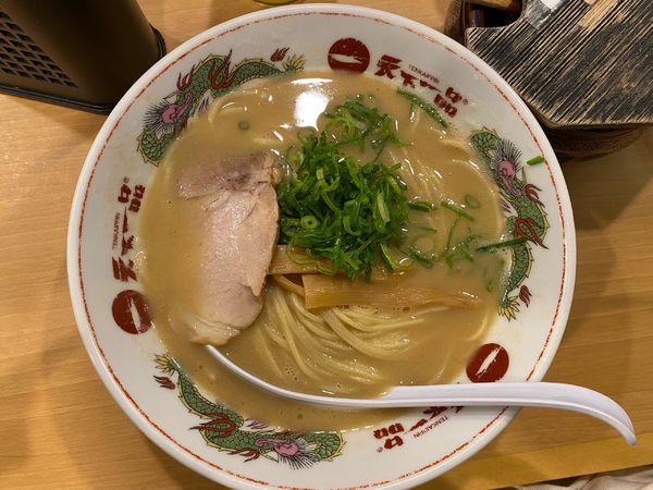 「こってり中華そば」@天下一品 池袋西口店の写真