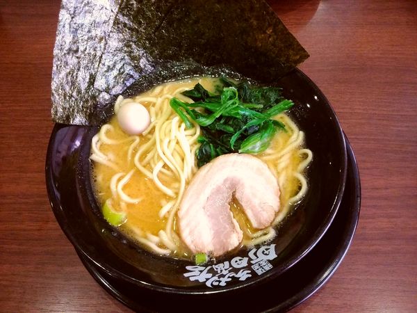 「ラーメン680円」@岩槻商店の写真