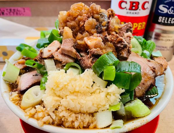 「チャーシュー麺 大盛 (300g) 850円」@らーめんやまちゃんの写真