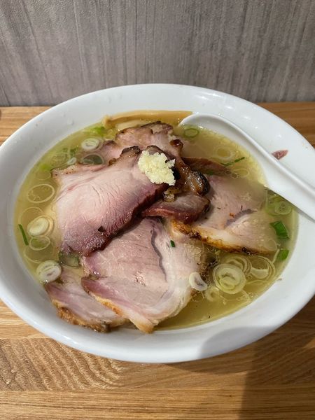 「守　塩　焼豚」@麺屋のスたの写真