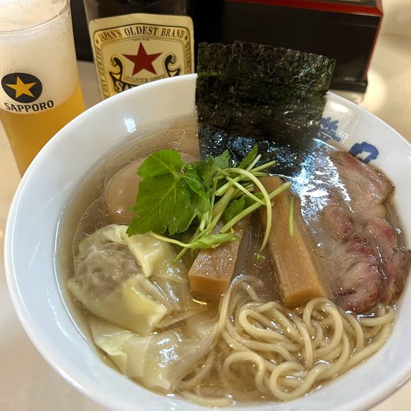 「汐 特ワンタン麺＋ビール中瓶」@らぁめん葉月 市原店の写真