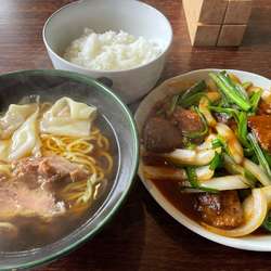 レバニラ定食、ミニワンタンメン1000円