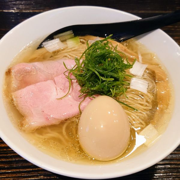 「味玉中華そば塩 980円」@中華そば 向日葵の写真