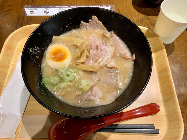 「とんこつチャーシュー麺1,000円」@ロンフーエアキッチン セントレア店の写真